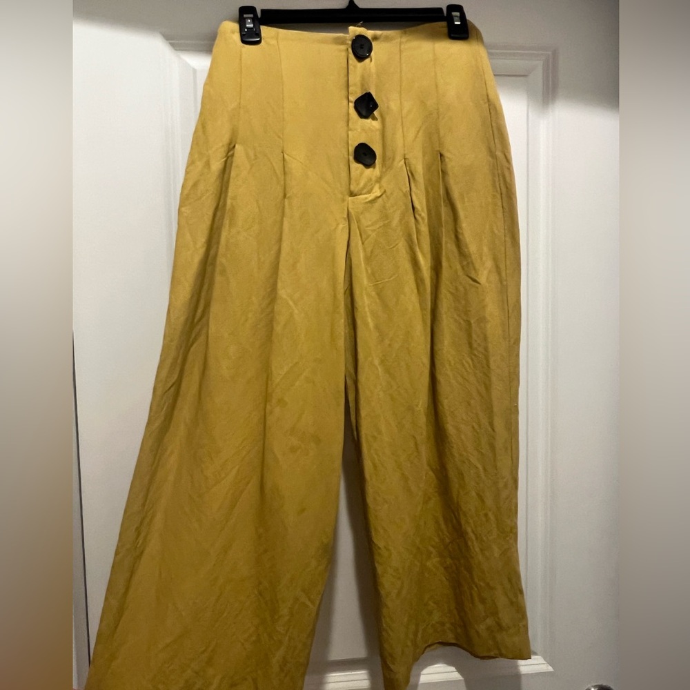 Zara Woman Mustard Flare Dress Pants XS with Buttons
